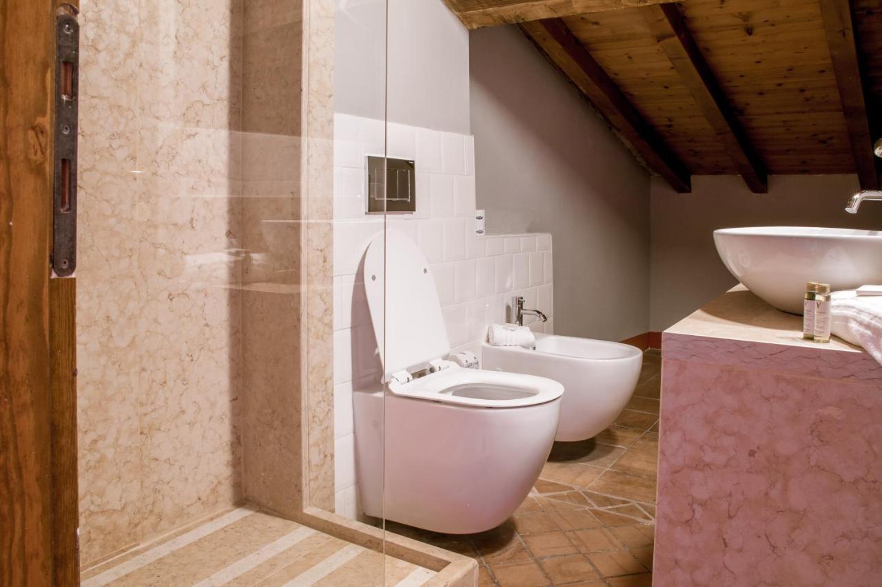 Osteria Luxury Apartments Peschiera del Garda Eksteriør billede