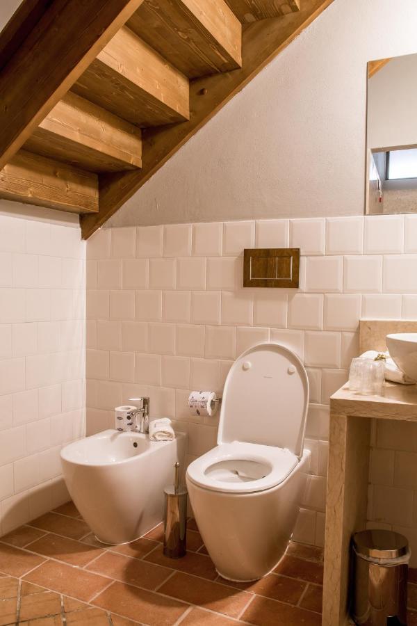 Osteria Luxury Apartments Peschiera del Garda Eksteriør billede