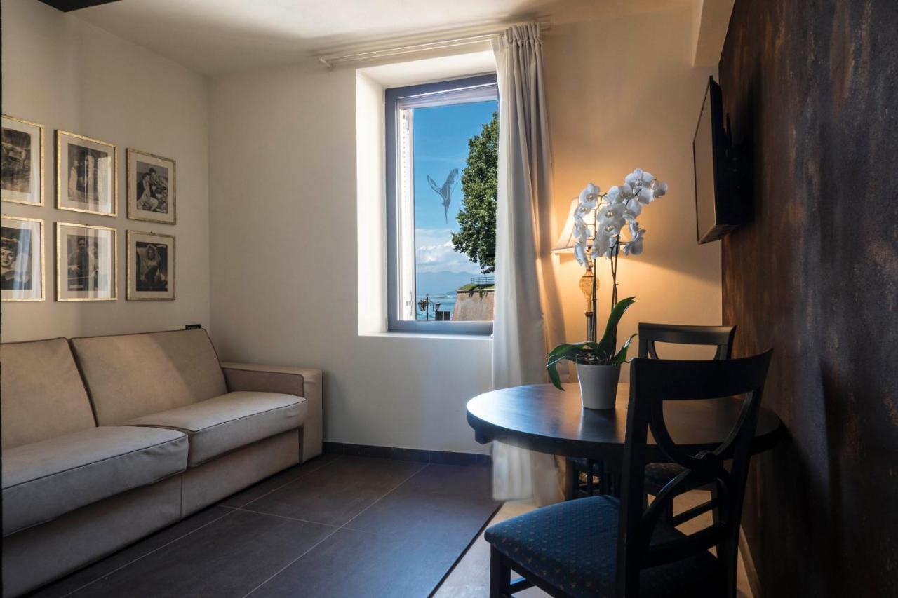 Osteria Luxury Apartments Peschiera del Garda Eksteriør billede