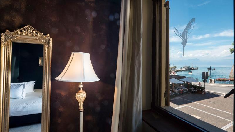 Osteria Luxury Apartments Peschiera del Garda Eksteriør billede