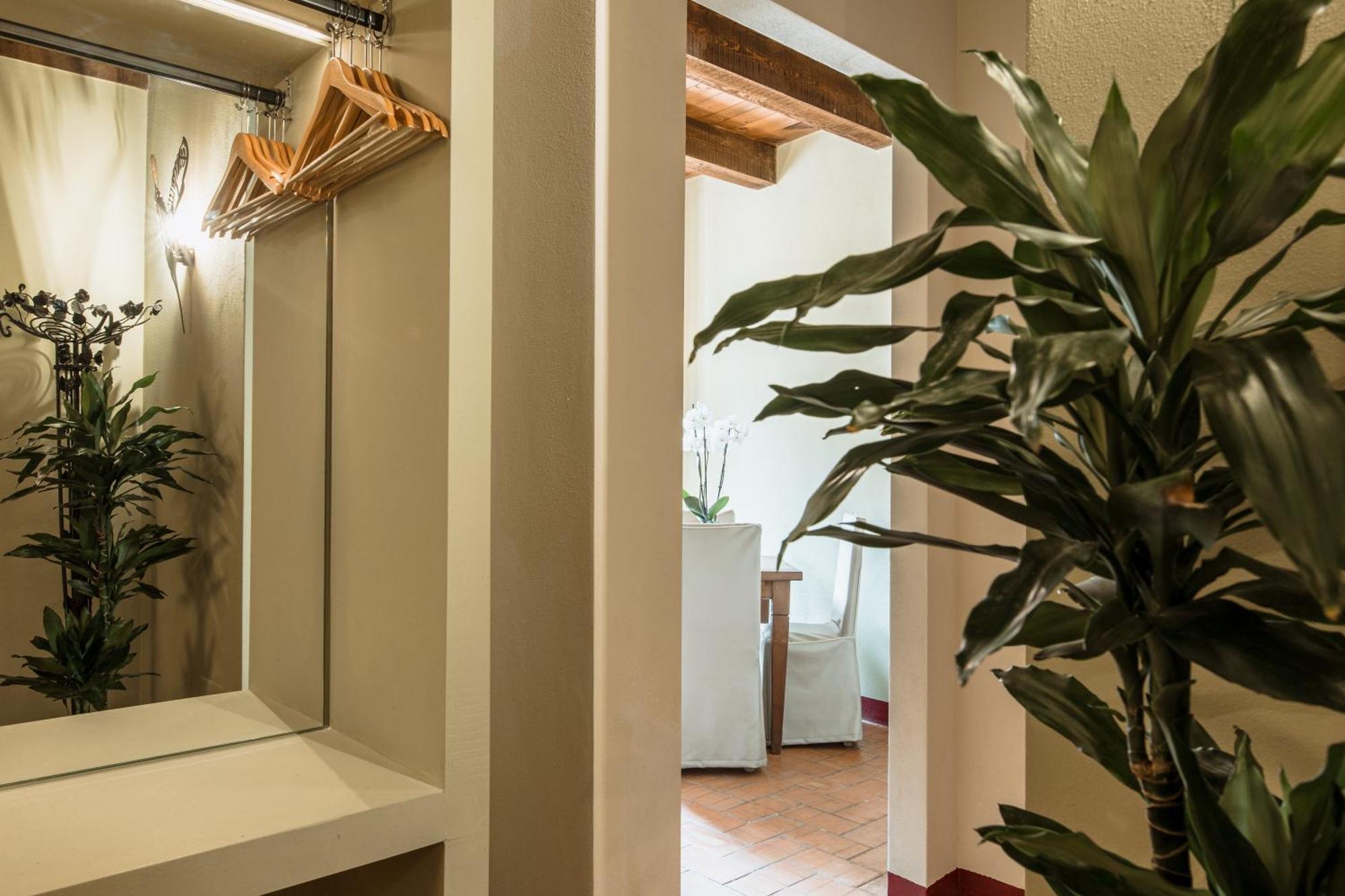Osteria Luxury Apartments Peschiera del Garda Eksteriør billede