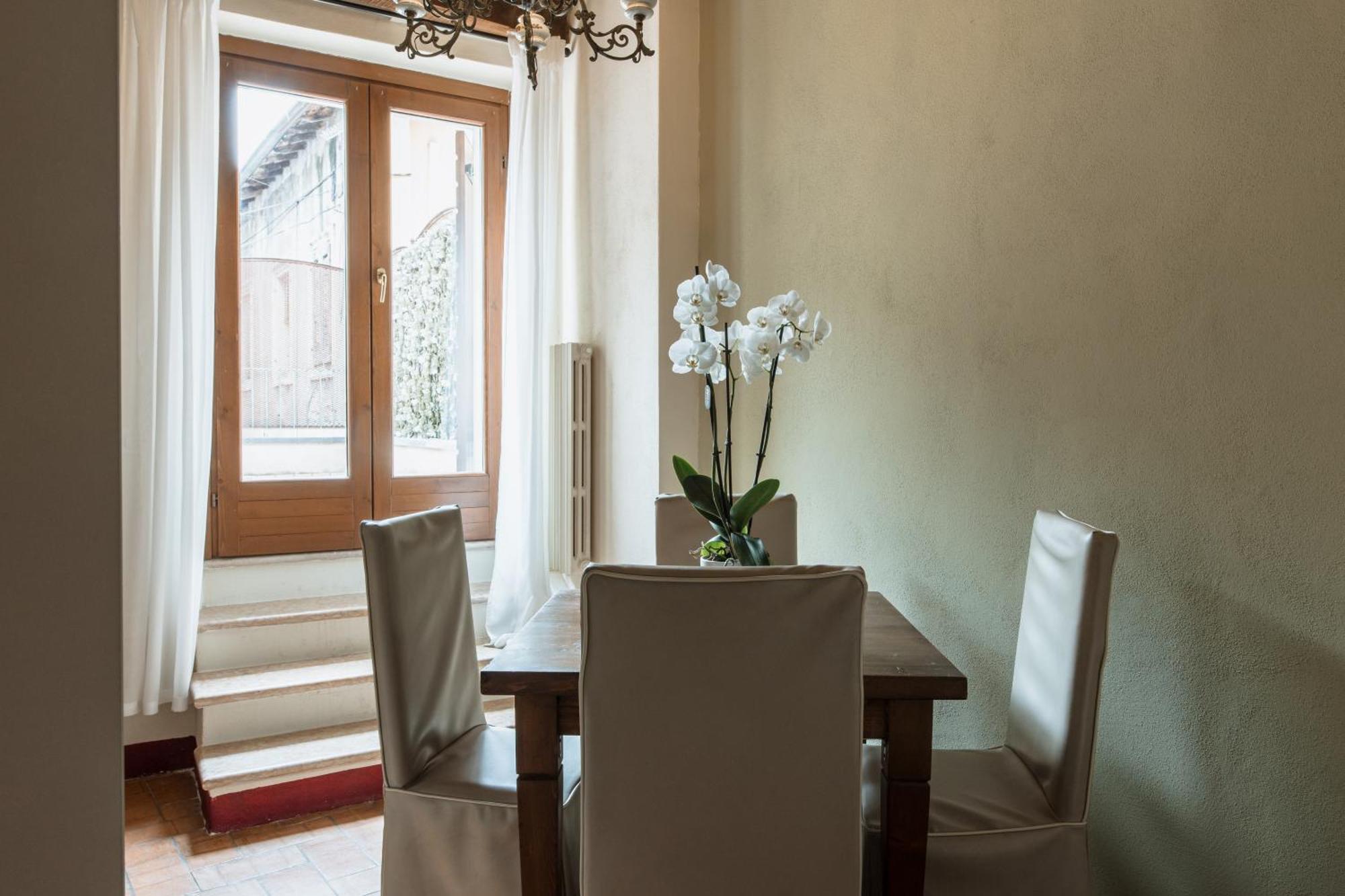 Osteria Luxury Apartments Peschiera del Garda Eksteriør billede