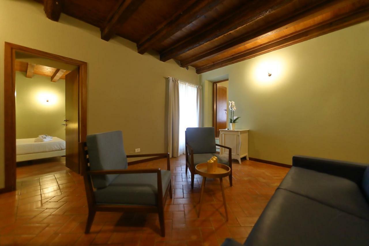 Osteria Luxury Apartments Peschiera del Garda Eksteriør billede